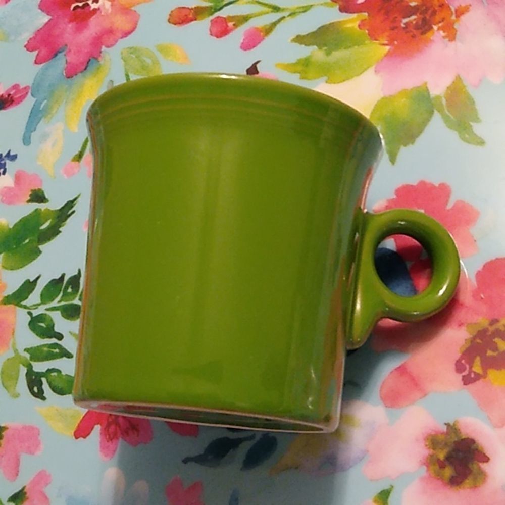 Green Fiesta latte Coffee Cup - Picture 4 of 4